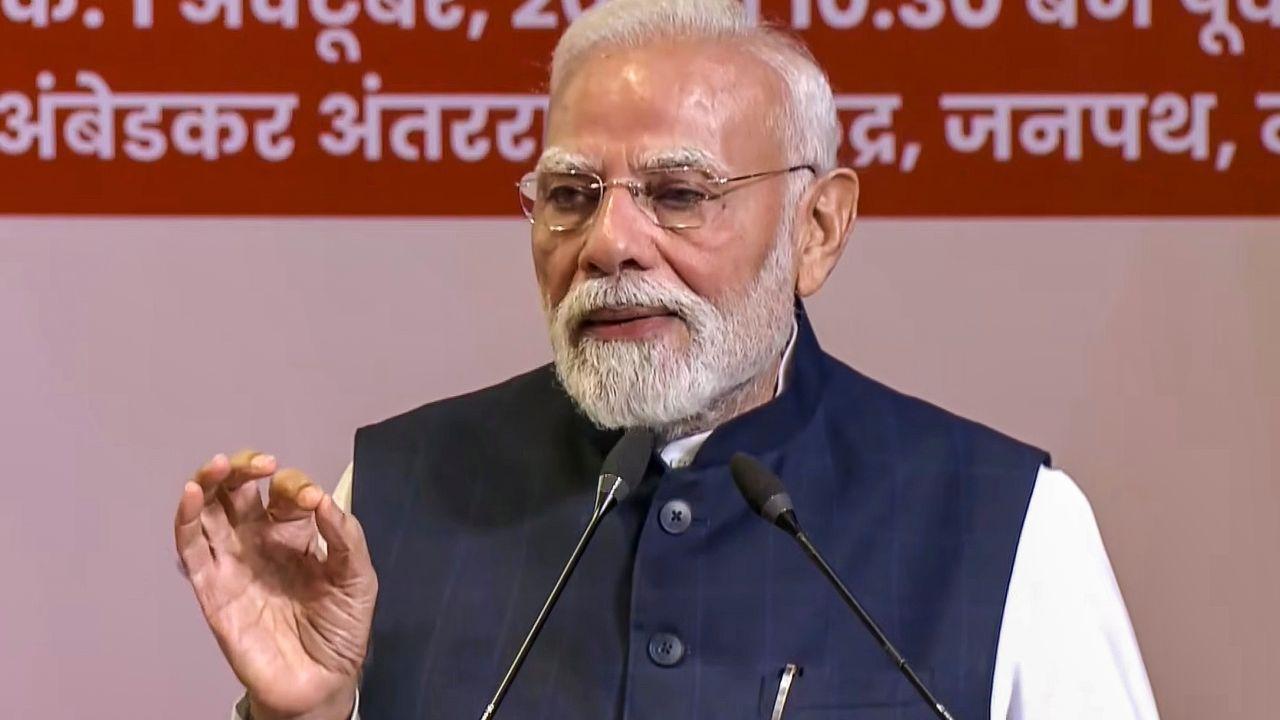 PM Modi praises RSS, says it stands strong with nation-first principle